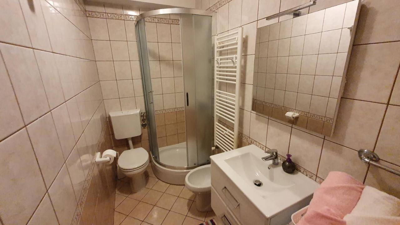 Apartment Nevenka Krk Town Extérieur photo